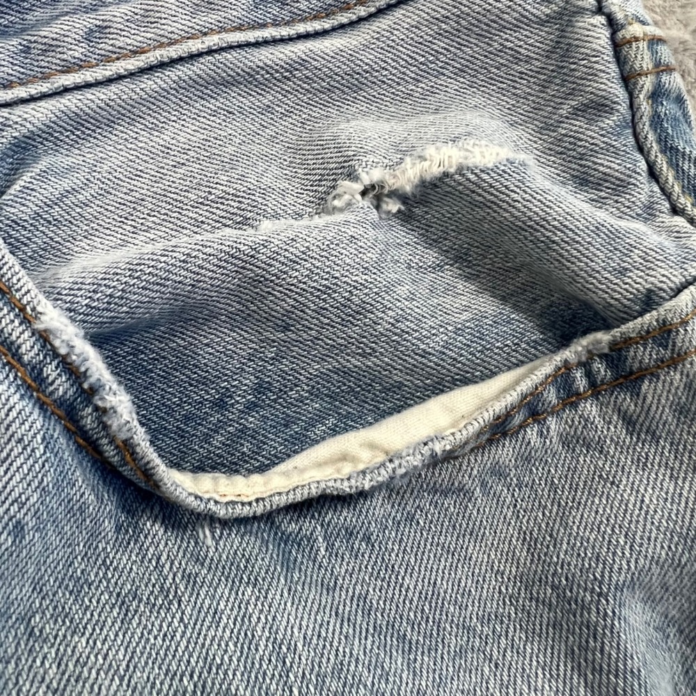 LEVI'S501 CT Jeans Women 36x28 Light Wash‎ Good Distressed Ripped Tapered Custom - Picture 11 of 16